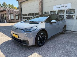 krockskadad bil auto Volkswagen ID.3 First 58 kWh Navi Clima 67933 Km NAP ! 2020/10