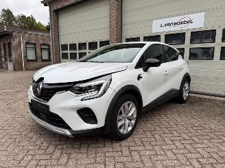 Damaged car Renault Captur 1.0 TCe 90 Zen Navi Cruise NAP ! 2022/7