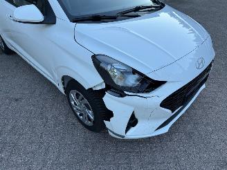 Hyundai I-10 1.0 Comfort Navi Airco Cruise picture 12