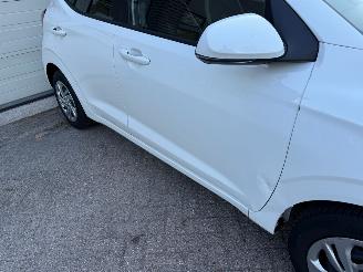 Hyundai I-10 1.0 Comfort Navi Airco Cruise picture 13
