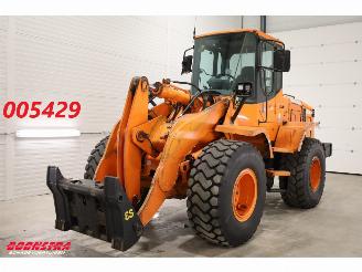 skadebil machine John Deere  DL250 Wiellader Airco BY 2011 2011/1