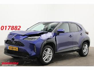 krockskadad bil auto Toyota Yaris Cross 1.5 Hybrid Executive JBL Leder ACC HUD Camera SHZ 2022/1