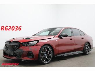 Voiture accidenté BMW i5 M60 xDrive M-Sport M-Performance B&W Pano AR HUD Memory AHK 2024/3