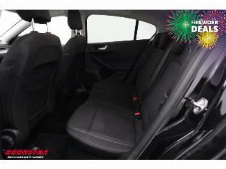Ford Focus 1.0 EcoBoost Aut. Titanium Navi Clima Cruise LRHZ Camera AHK picture 23
