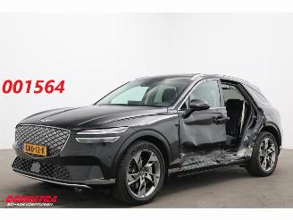 krockskadad bil auto Genesis GV70 EV 245 PK AWD HUD Pano 360° Memory Massage Lexicon 2022/9