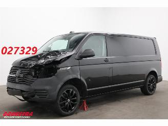 skadebil bedrijf Volkswagen Transporter T6.1 2.0 TDI 150 PK L2-H1 Airco Cruise SHZ PDC AHK 2020/1
