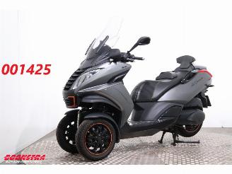 skadebil motor Peugeot Metropolis RS 2013/10
