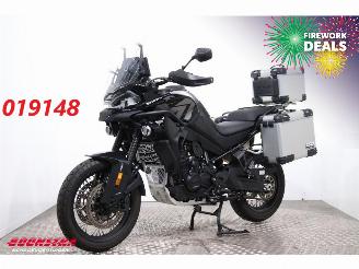 danneggiata motocicli CFMoto  800 MT Explorer LED Navi Cruise SHZ Heizgriffe 6.262 km! 2024/10