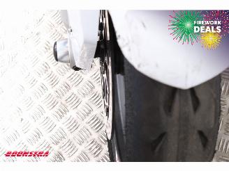 BMW S 1000 R Akrapovic ABS Dynamic Pakket picture 11