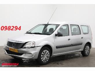 krockskadad bil auto Dacia Logan MCV 1.6 Ambiance Airco Elek Ramen 173.086 km! 2010/3