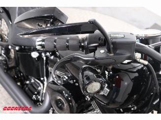 Harley-Davidson  110 FLSS Softail Slim S Vance Hines 8.428 mi! picture 16