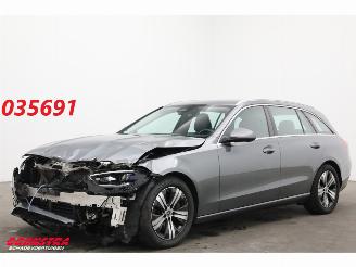 krockskadad bil auto Mercedes C-klasse Estate 300d LED Virtual Navi Clima Camera SHZ 2022/1