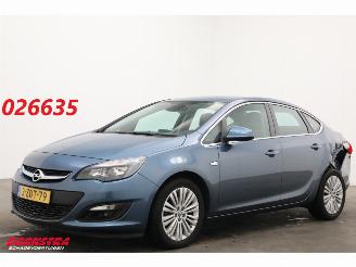 Damaged car Opel Astra 1.4 Turbo Aut. Design Ed. Bluetooth Clima Cruise PDC AHK 2014/12