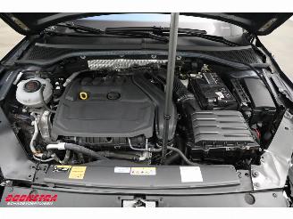 Volkswagen Passat Variant 1.5 TSI DSG R-Line LED ACC Leder Camera SHZ AHK picture 9
