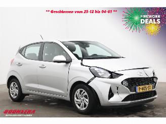 Hyundai I-10 1.0 Comfort Bluetooth Airco Cruise 30.823 km! picture 2