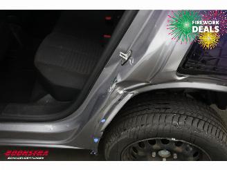 Peugeot 2008 1.2 PureTech Active Bluetooth Airco Cruise PDC 47.563 km! picture 15