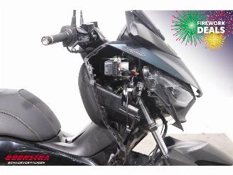 Yamaha  X-Max 125 LED 11.276 km! picture 16