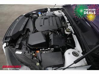 Volvo XC40 2.0 B3 Core Navi Clima Carplay Sportzetels picture 10