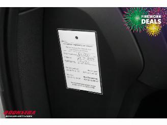 Volvo XC40 2.0 B3 Core Navi Clima Carplay Sportzetels picture 27