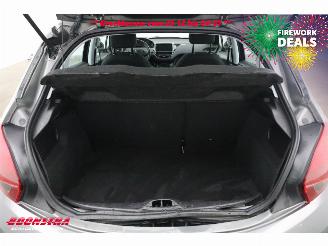 Peugeot 208 1.2 PureT. Signature Navi Camera Carplay Airco Cruise picture 23