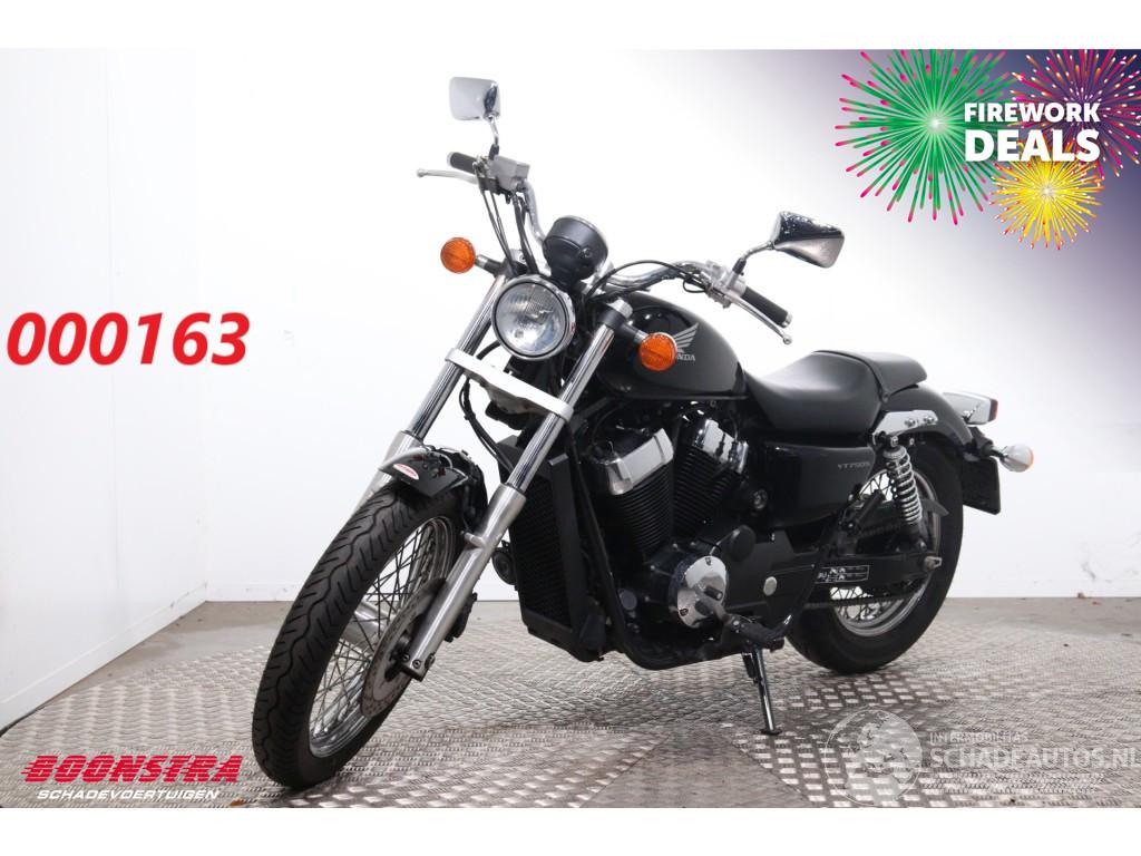 Honda VT 750 S Shadow 24.593 km!