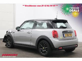 Mini Cooper SE Camden Edition 33 kWh LED Navi Clima Cruise SHZ PDC picture 4