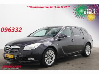 Voiture accidenté Opel Insignia Sports Tourer 1.4 Turbo EcoFLEX Cosmo Navi Clima Cruise PDC AHK 2012/5