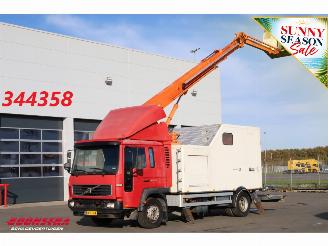 occasion trucks Volvo FL 220 Hubarbeitsbuhne Custers T200 18T 2003/5