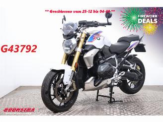Unfall Kfz Motorrad BMW  R 1250 R 3X Pakket Cruise Heizgriffe LED 15.188 km! 2020/11