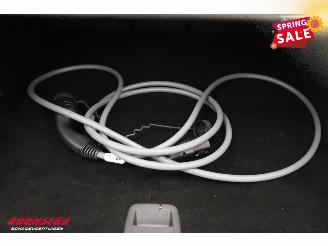 BMW 3-serie 330e Schuifdak 360° LED Cruise SHZ 4.216 km! picture 31