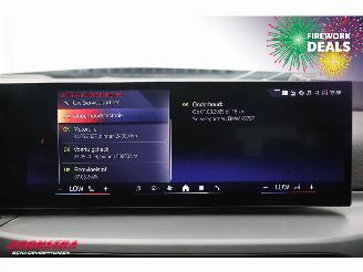 BMW 3-serie 330e Schuifdak 360° LED Cruise SHZ 4.216 km! picture 27