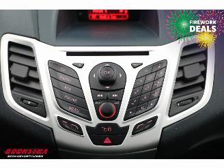 Ford Fiesta 1.6 TDCi ECOnetic Titanium Clima Cruise PDC picture 15