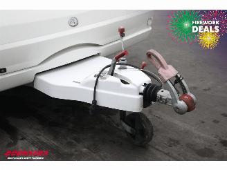 Swift  Charisma 220 BY 2006 Oven picture 20