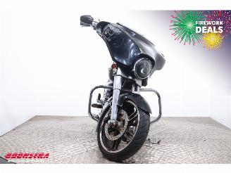 Harley-Davidson  FLHX Street Glide LED Cruise picture 6