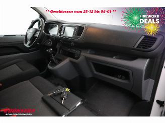 Toyota Proace 1.5 D-4D Cool Long 9-Pers. Airco Cruise picture 6
