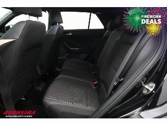 Volkswagen T-Roc 1.5 TSI DSG Sport LED ACC Navi Clima Camera SHZ PDC AHK picture 16