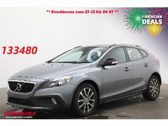 occasione autovettura Volvo V-40 Cross Country 2.0 D2 Aut. Kinetic Navi Airco Cruise 2017/3