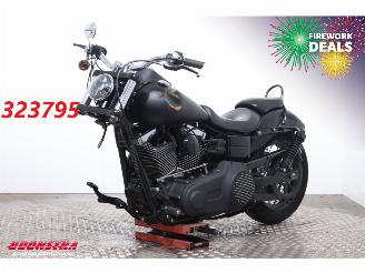 krockskadad bil motor Harley-Davidson  103 FXDWG Dyna Wide Glide ABS LED Vance Hines 2016/2