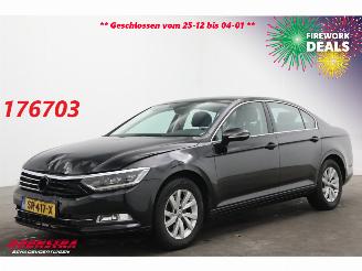 damaged passenger cars Volkswagen Passat 1.4 TSI DSG Comfortline LED ACC Navi Clima PDC 151.000 km! 2018/6