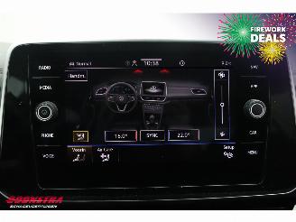 Volkswagen T-Roc 2.0 TDI DSG R-Line LED ACC Apple/Android Virtual Camera LRHZ SHZ picture 24