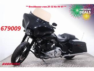dommages motocyclettes  Harley-Davidson  103 FLHX Street Glide 103 FLHX Street Glide ABS LED Cruise Radio 2013/1