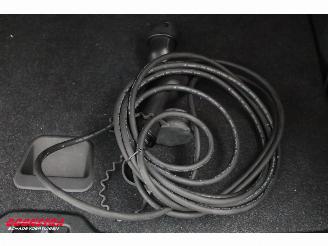 Volvo XC40 1.5 T4 Recharge R-Design LED ACC Navi Camera LRHZ AHK picture 29