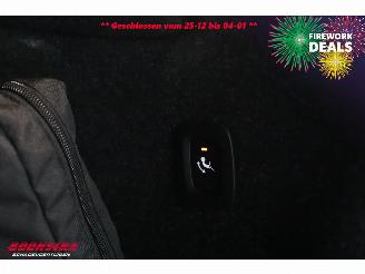 Volvo XC40 1.5 T4 Recharge R-Design LED ACC Navi Camera LRHZ AHK picture 30