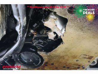 Volvo XC40 1.5 T4 Recharge R-Design LED ACC Navi Camera LRHZ AHK picture 14