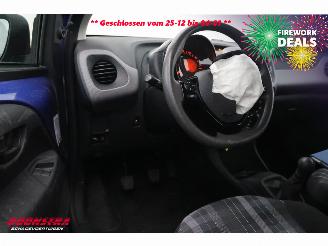 Peugeot 108 1.0 e-VTi Active Airco Bluetooth Eerste Eigenaar 11.991 km! picture 17