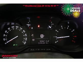 Citroën C3 1.2 PureTech You Airco Cruise SHZ 32.692 km! picture 18