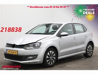 Unfallwagen Volkswagen Polo 1.0 BlueMotion Edition Navi Clima Cruise PDC 2016/3