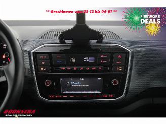 Volkswagen Up! 1.0 Clima Cruise SHZ PDC Camera 87.467 km! picture 17