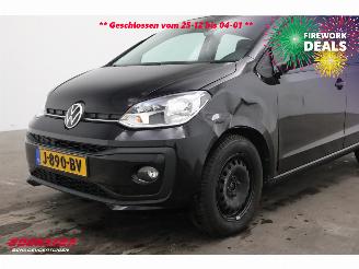 Volkswagen Up! 1.0 Clima Cruise SHZ PDC Camera 87.467 km! picture 9