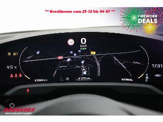 Porsche Taycan 4 93 kWh LED ACC Pano 360° Memory picture 22